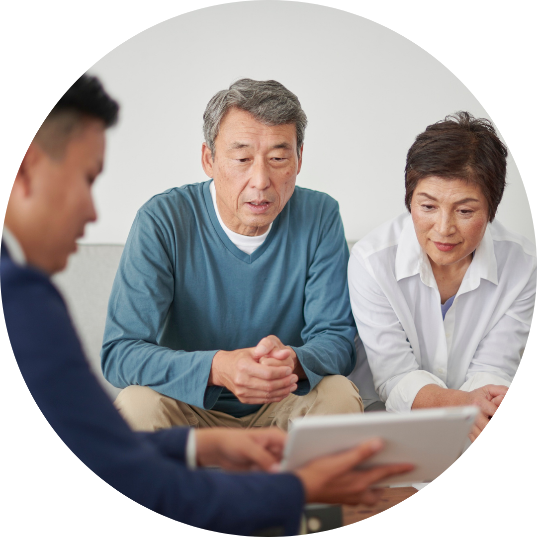 Pharmacist supporting patients with tailored advice and prescriptions through the PIPS service